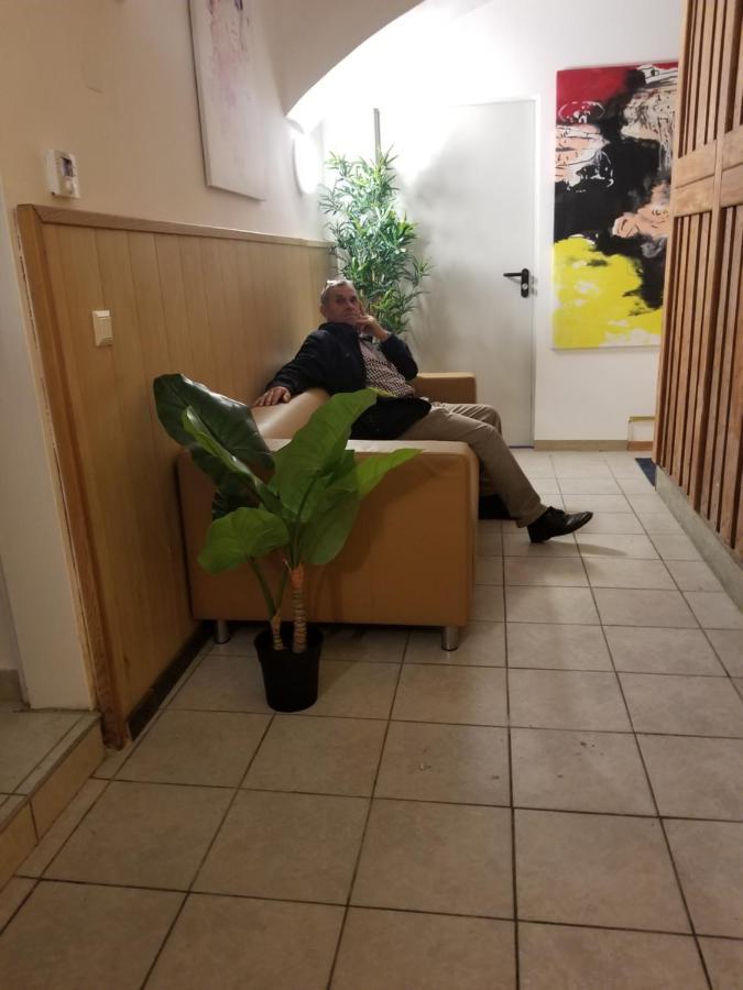 Global Apt Vienna Apartment Bagian luar foto