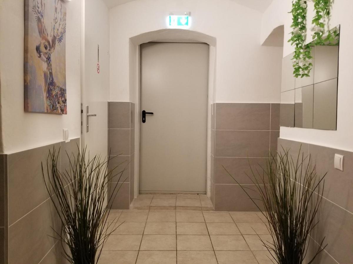 Global Apt Vienna Apartment Bagian luar foto